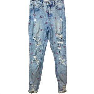 Mom Jeans with Pizza Embroidery Pattern